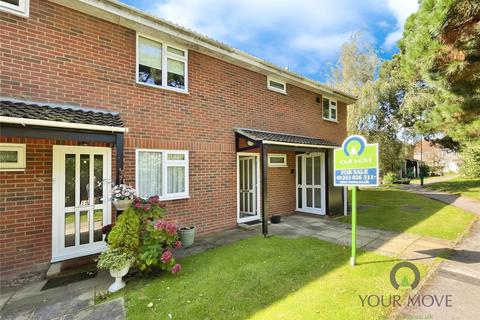 2 bedroom flat for sale, Gilwynes, West Sussex PO21