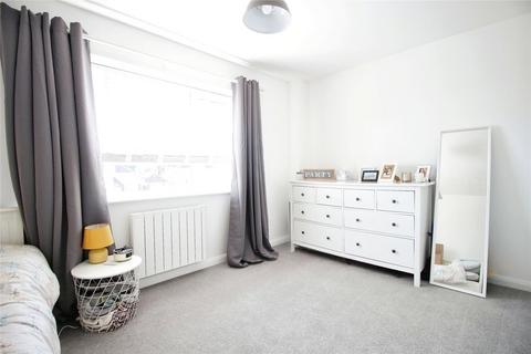 2 bedroom flat for sale, Felpham Way, West Sussex PO22