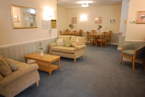 1 bedroom flat for sale, Springwood Gardens, Belper DE56