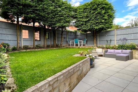 17 Beeley Close, Belper, DE56 1TY