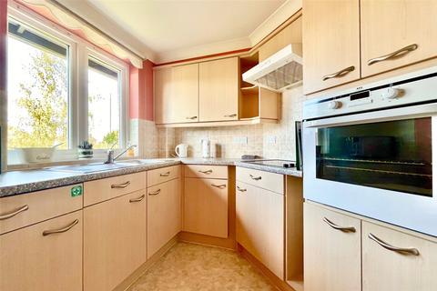 1 bedroom flat for sale, Kedleston Close, Derbyshire DE56