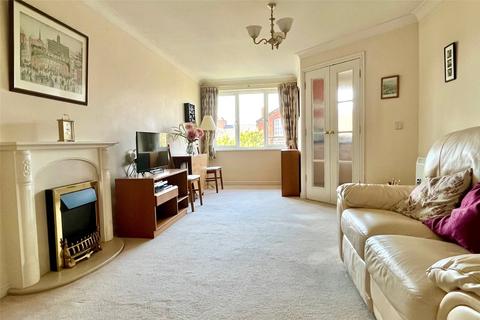 1 bedroom flat for sale, Kedleston Close, Derbyshire DE56