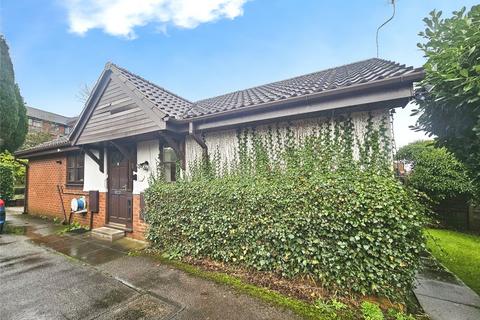 2 bedroom bungalow for sale, Borden Way, Greater Manchester BL9