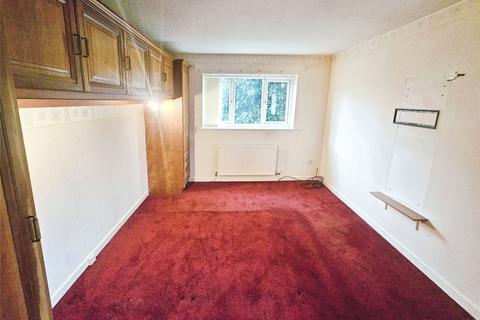 7 Borden Way, Bury, BL9 8QF
