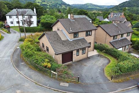 3 bedroom detached house for sale, Chapel Field, Llandinam, Powys, SY17