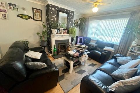 3 bedroom end of terrace house for sale, Pithall Road, West Midlands B34