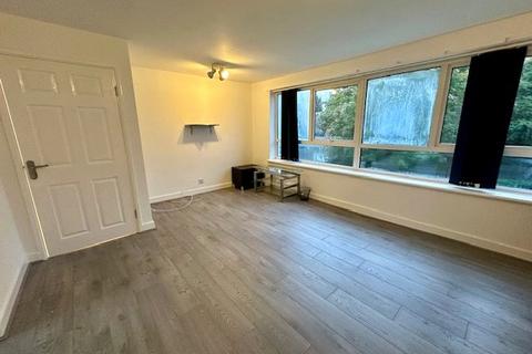 2 bedroom flat to rent, Marsland Road, West Midlands B92