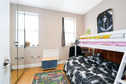 45 Wallington Road, Ilford, IG3 8QQ
