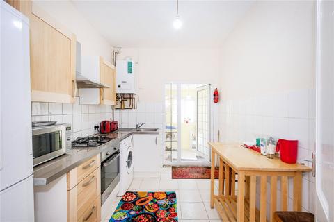 4 bedroom terraced house for sale, Mortlake Road, Ilford IG1