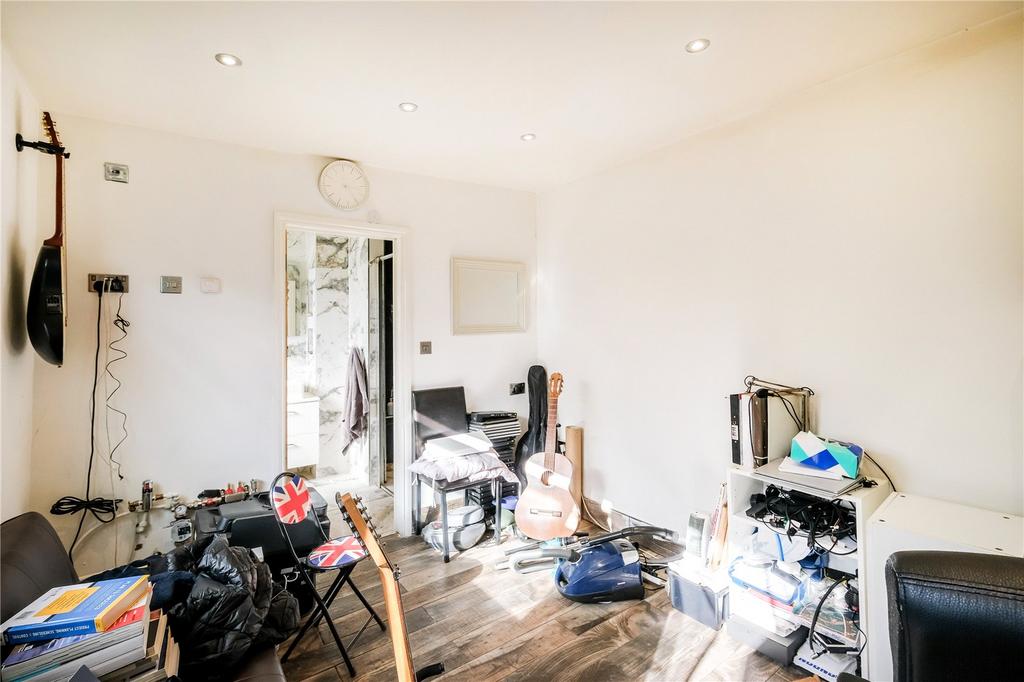 Studio/Office