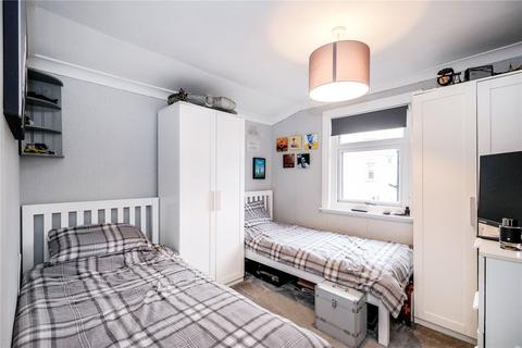 19 Eustace Road, Romford, RM6 6JP