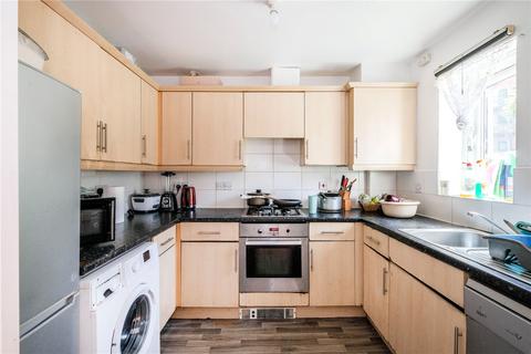23 Norwich Crescent, Chadwell Heath, Romford, RM6 4UW