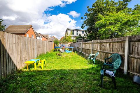 23 Norwich Crescent, Chadwell Heath, Romford, RM6 4UW