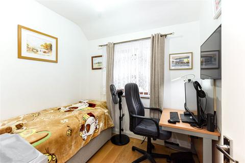 64 Rowdowns Road, Dagenham, RM9 6NJ