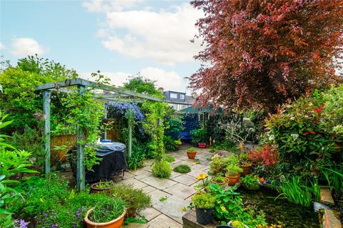 43 Eustace Road, Romford, RM6 6JL