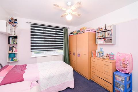71 Meads Lane, Ilford, IG3 8NR