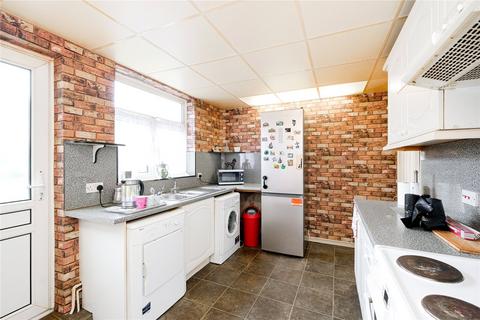 89 Turnage Road, Dagenham, RM8 1QT