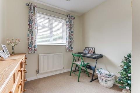 1 Conifer Close, Stevenage, SG2 7QL