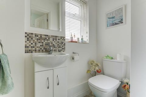 1 Conifer Close, Stevenage, SG2 7QL