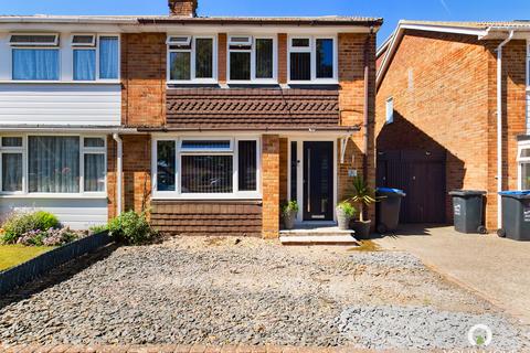 3 bedroom semi-detached house for sale, Sherwood Road, Birchington CT7