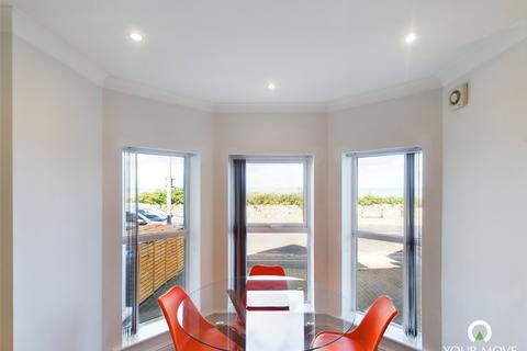 2 bedroom flat for sale, Royal Esplanade, Kent CT9