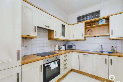 2 bedroom flat for sale, Royal Esplanade, Kent CT9