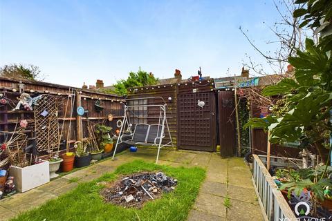 2 bedroom terraced house for sale, Victoria Avenue, Kent CT9