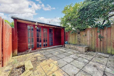 19 Austin Place, Abingdon, OX14 1LT