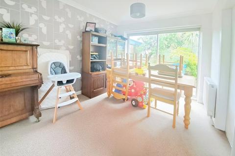 132 Avondale Road, Darwen, BB3 1NT