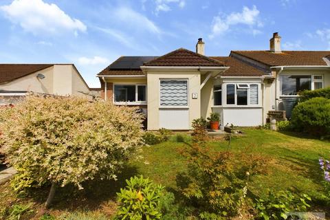 2 bedroom semi-detached bungalow for sale, Orchard Close, Kingsteignton