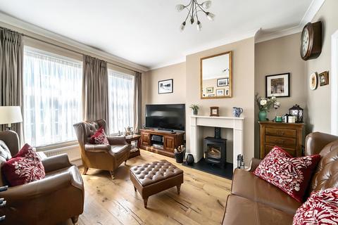 5 bedroom semi-detached house for sale, Fryent Way, London NW9