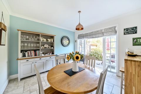 5 bedroom semi-detached house for sale, Fryent Way, London NW9