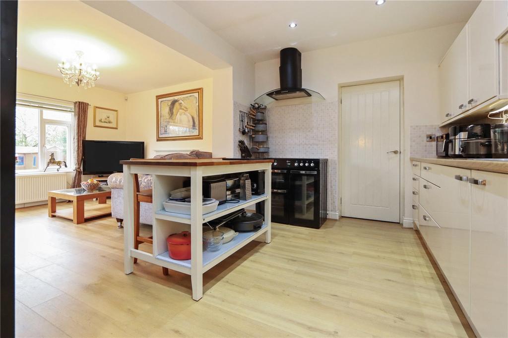 Kitchen/Lounge