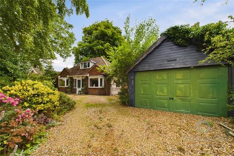 3 bedroom bungalow for sale, Mill Lane, Northampton NN7