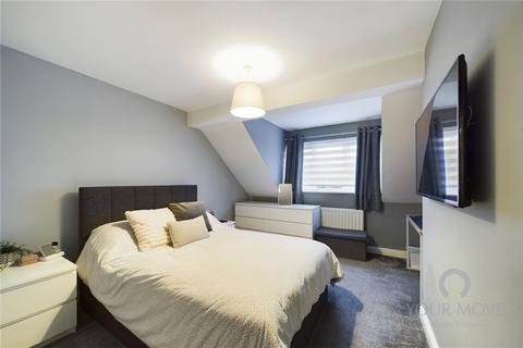 21 Camelot Way, Northampton, NN5 4BG