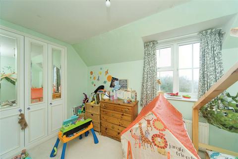 22 Cabot Close, Eastbourne, BN23 6RT