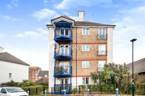 3 bedroom penthouse to rent, Key West, East Sussex BN23