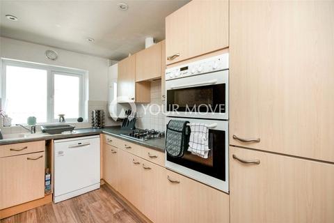 3 bedroom penthouse to rent, Key West, East Sussex BN23