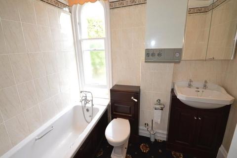 2 bedroom flat for sale, Rolle Villas, Devon EX8