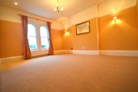 2 bedroom flat for sale, Rolle Villas, Devon EX8