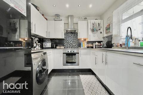 10 Cheviot Road, Luton, LU3 3DQ