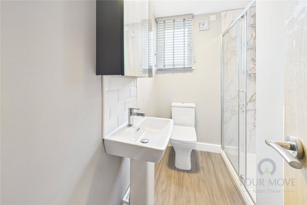 Family Shower Room