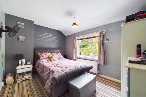 2 Allen Road, Irthlingborough, Wellingborough, NN9 5QY
