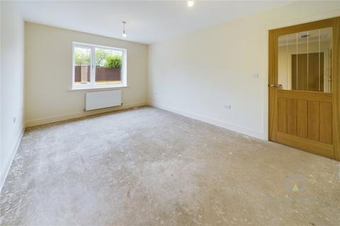 2 bedroom bungalow for sale, Coulon Close, Wellingborough NN29