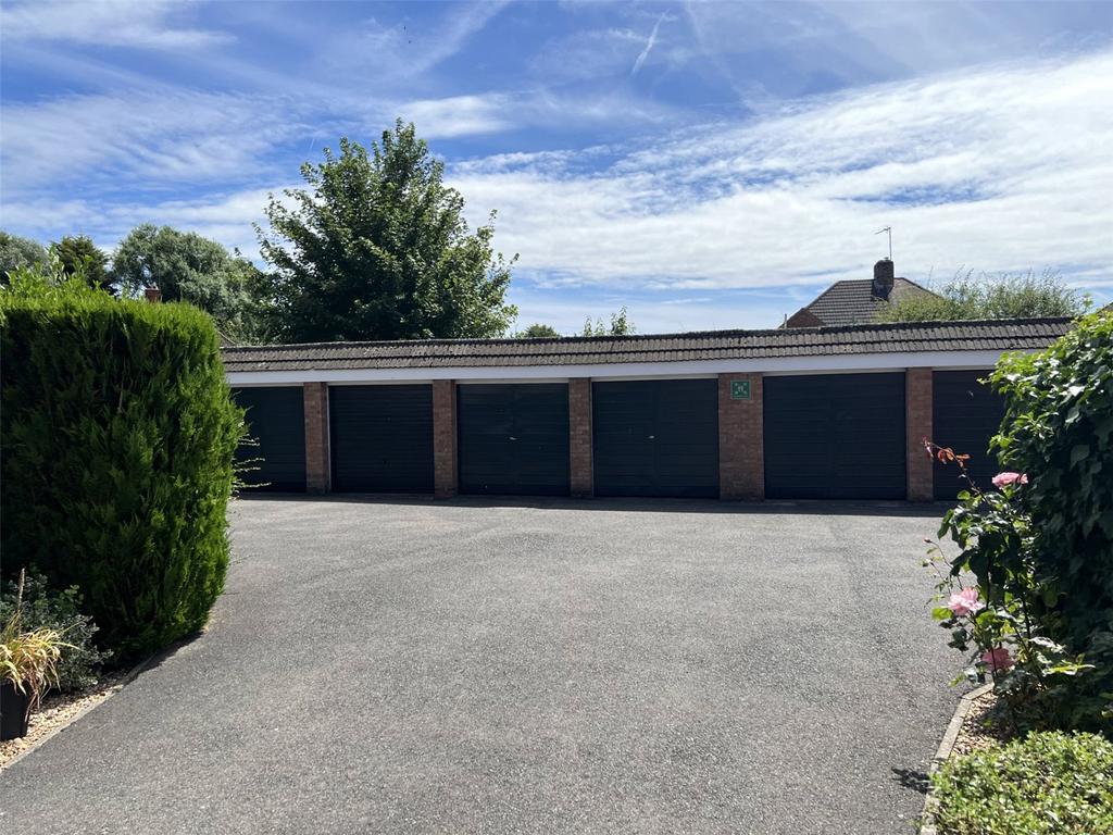 Garage Block