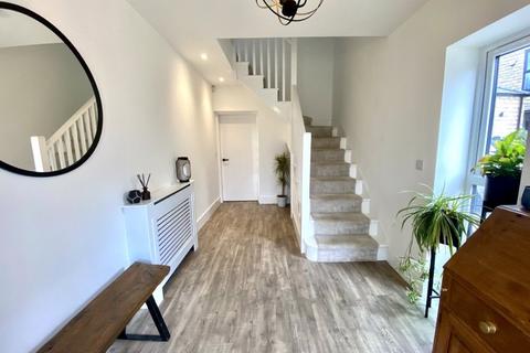 67 River View, Haworth, Keighley, BD22 8SD