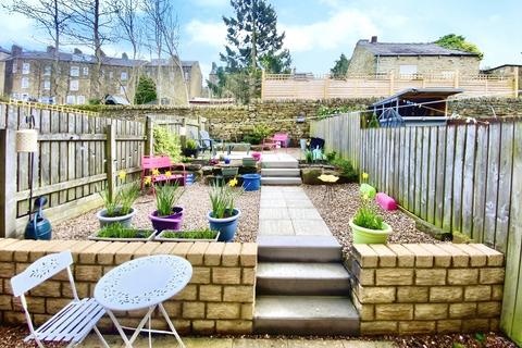 3 bedroom terraced house for sale, Clough Fold, West Yorkshire BD21