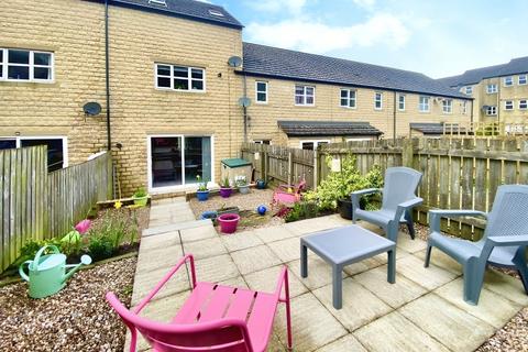 3 bedroom terraced house for sale, Clough Fold, West Yorkshire BD21