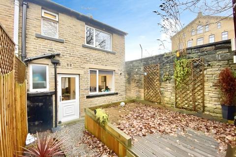 5 Hillside Road, Bingley, BD16 4BW