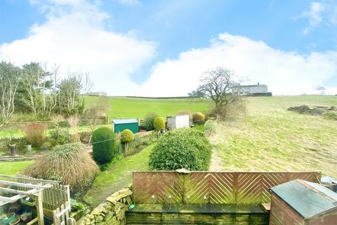 3 bedroom end of terrace house for sale, Harecroft, Bradford BD15